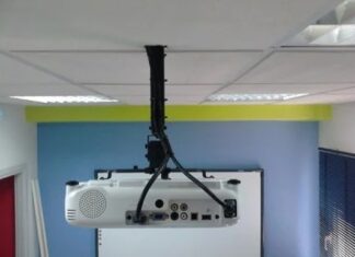 Πρόσκληση εκδήλωσης ενδιαφέροντος για προμήθεια και τοποθέτηση σταθερού συστήματος προβολής (projector) για το Παράρτημα Προστασίας Παιδιού Φθιώτιδας.